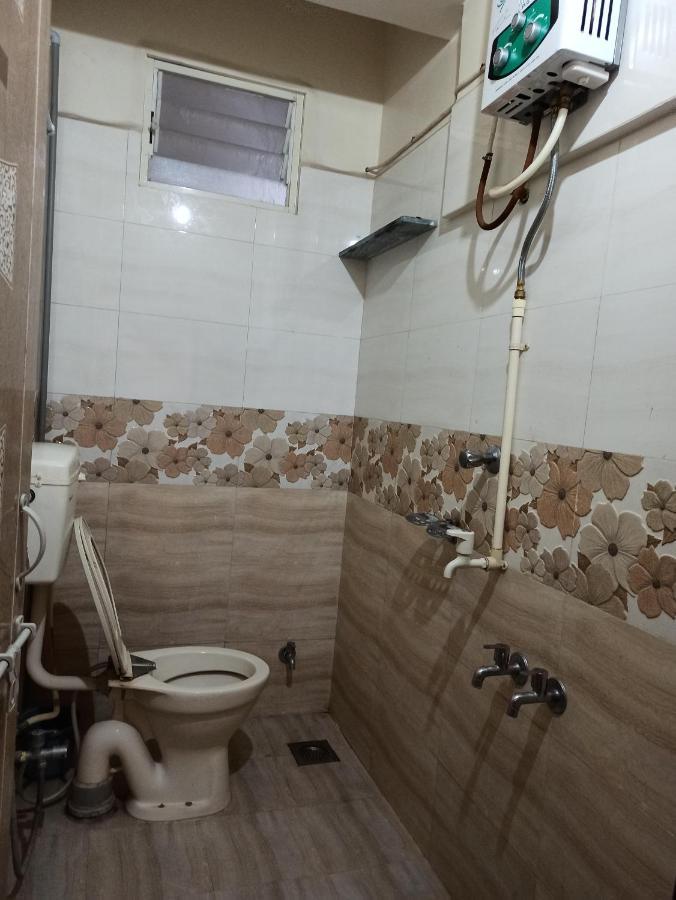 פונה Malwade Motels מראה חיצוני תמונה